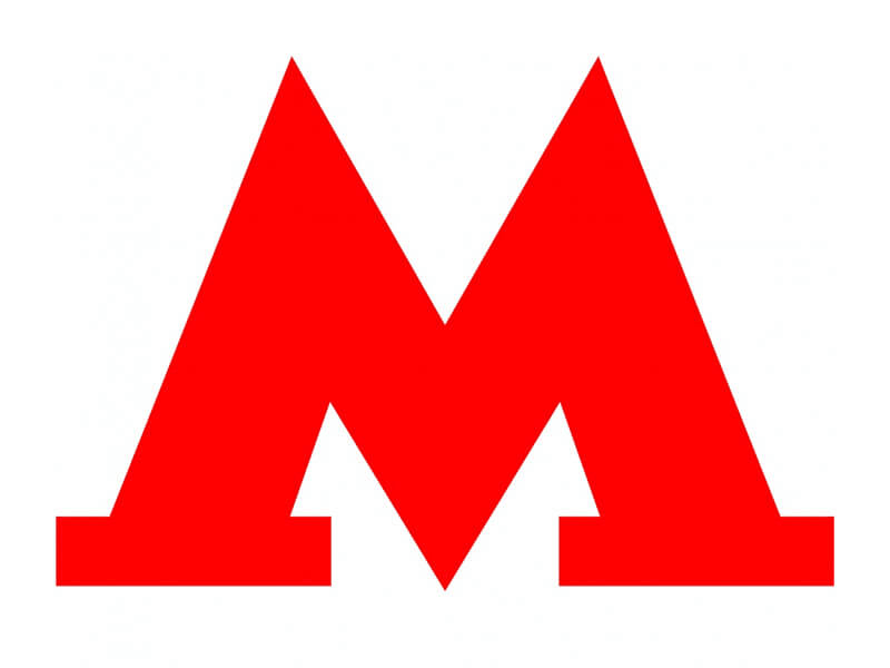 Список станций Московского метрополитена в PHP-массиве и SQL